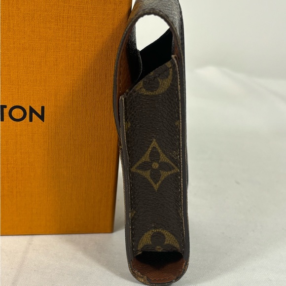 Louis Vuitton Etui Momogram Case - Picture 4 of 14